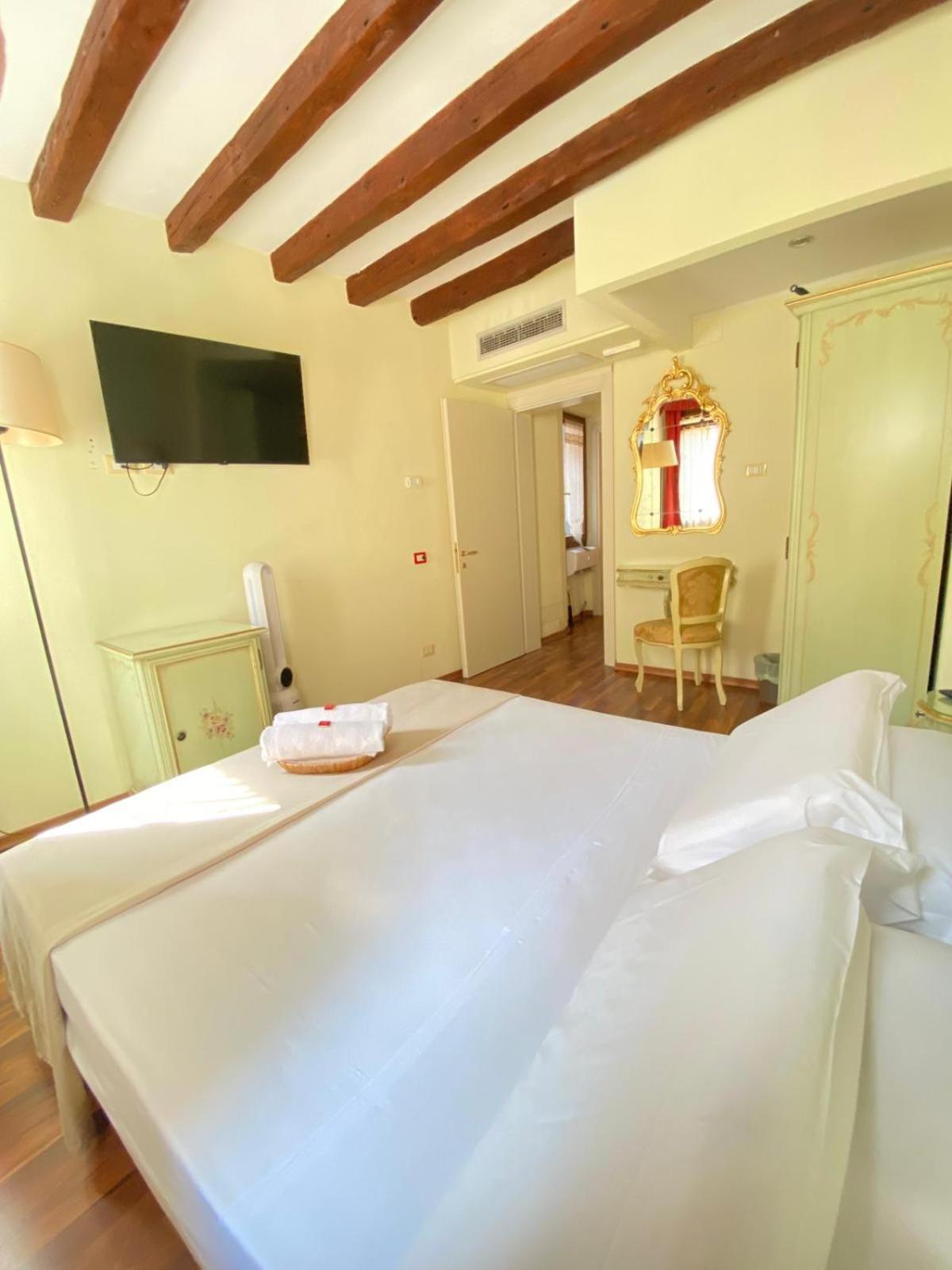 Casa Vacanze Angolo 'Sconto Venice Luaran gambar