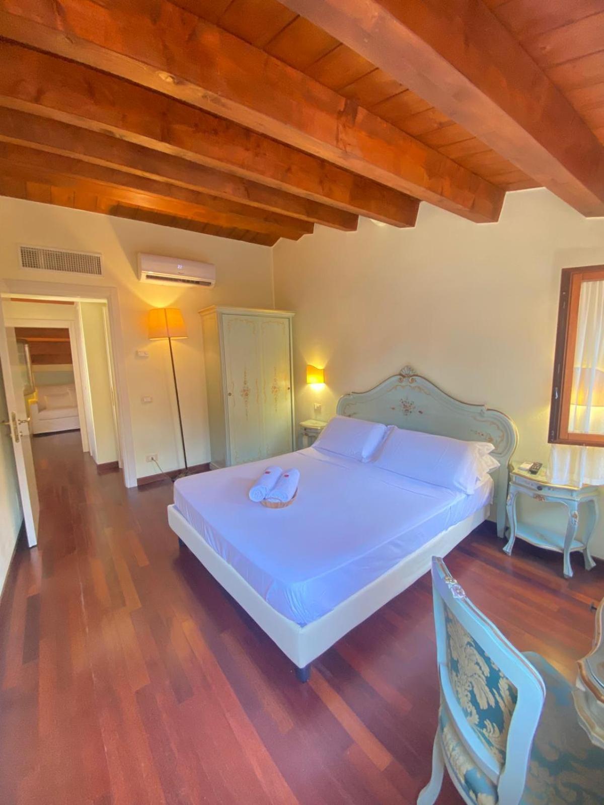 Casa Vacanze Angolo 'Sconto Venice Luaran gambar